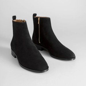 & Other Stories Almond Toe Suede Ankle Chelsea Boot, Size 39/9